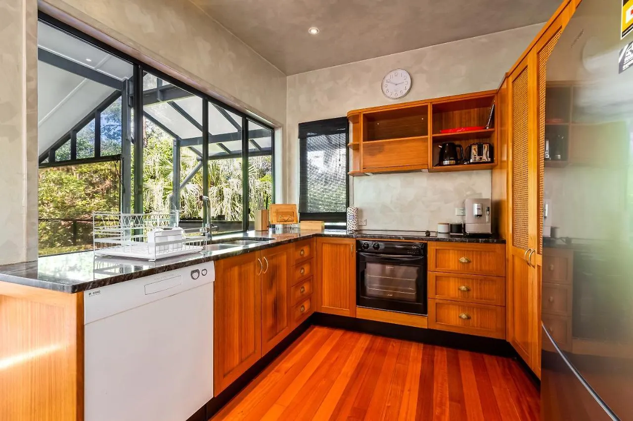 Unwind At Secret Garden Maleny 3 Bedroom Family Home Holiday home